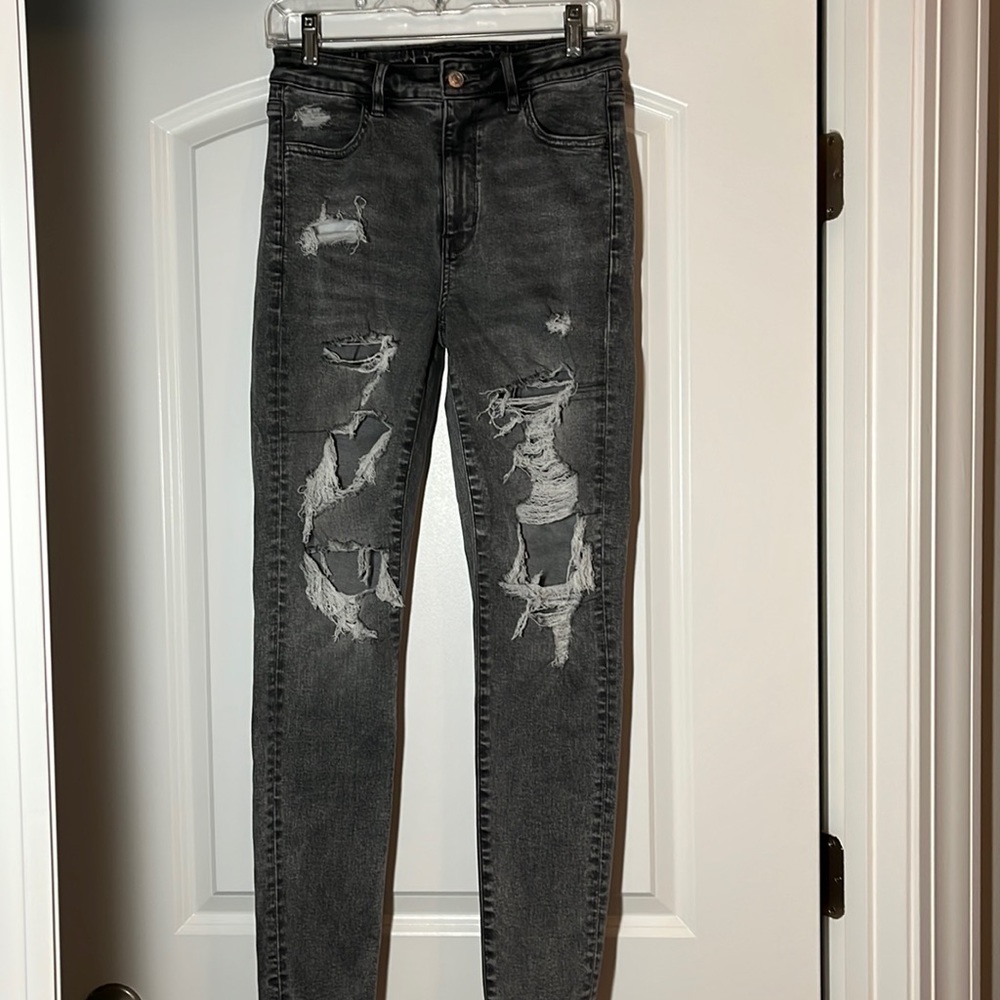 American eagle Next level stretch ripped jeans